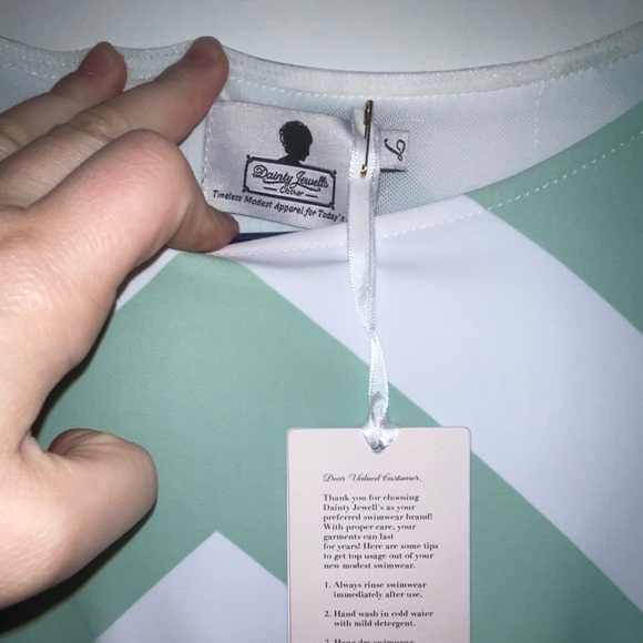 L dainty Jewells swim dress NWT - Picture 2 of 5